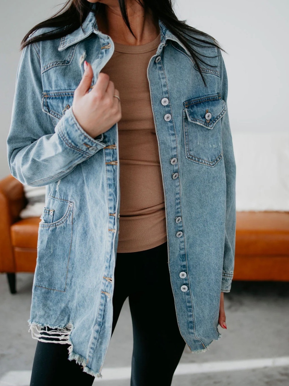 Veveret Denim Jean Shacket Jacket Size Medium Medium Wash Distressed Button Down - Picture 2 of 15